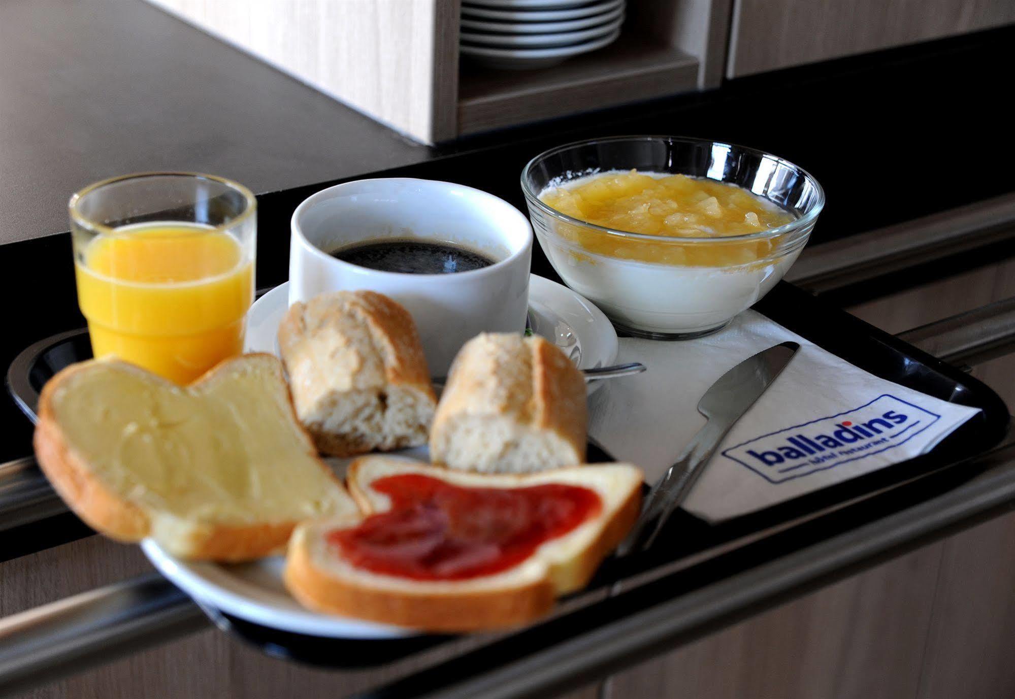 Welcomotel Les Mureaux Ngoại thất bức ảnh
