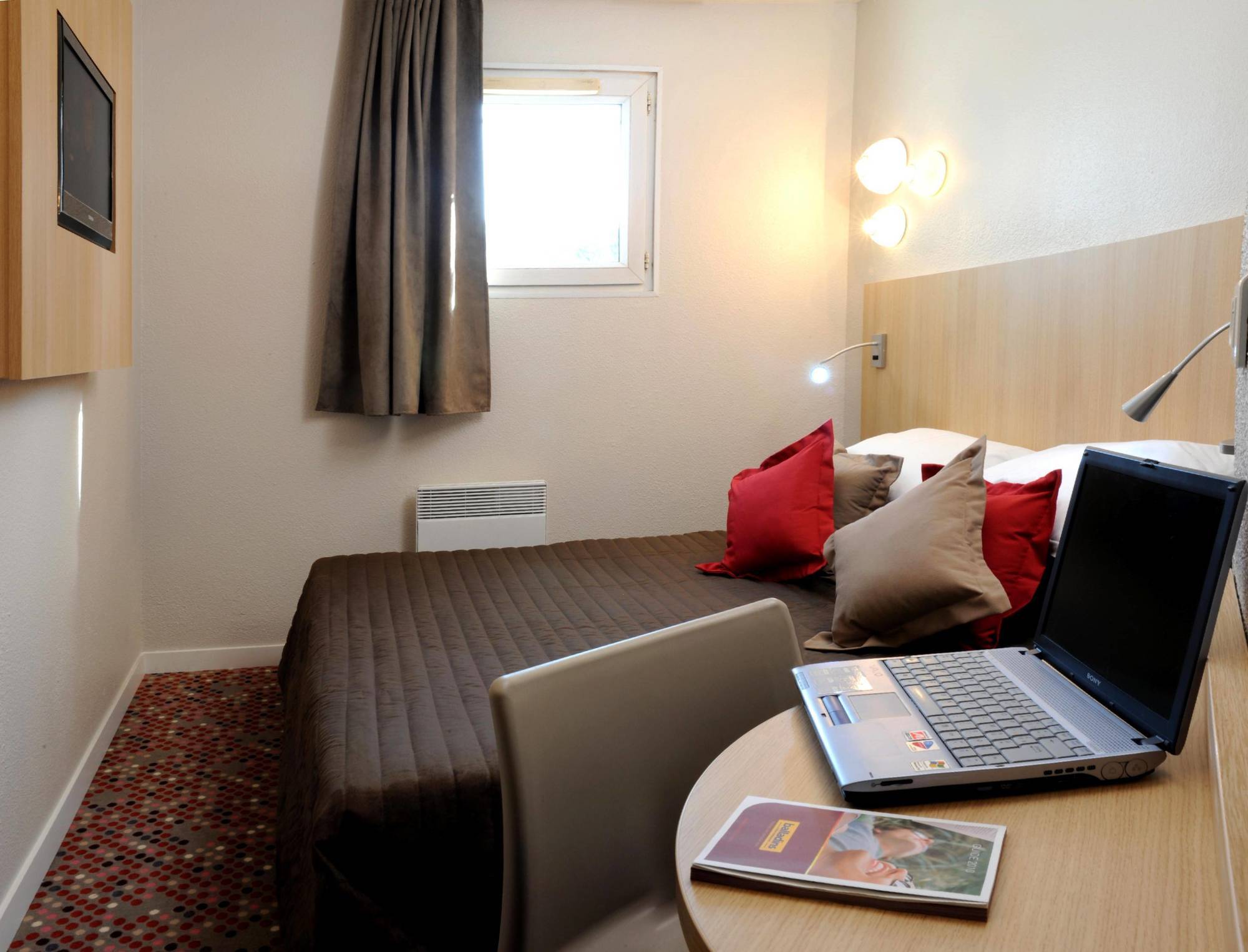 Welcomotel Les Mureaux Ngoại thất bức ảnh